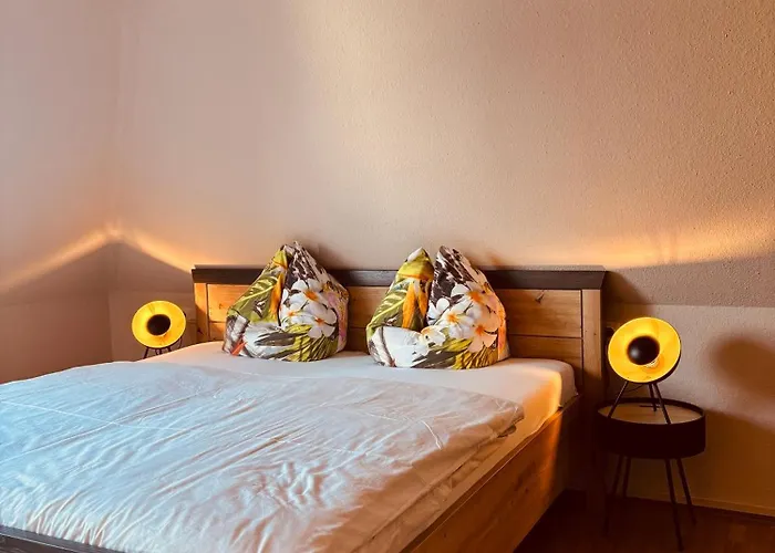 Altes Theater فندق هايلبرون